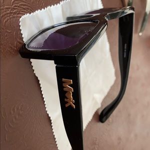 MK SUNGLASSES